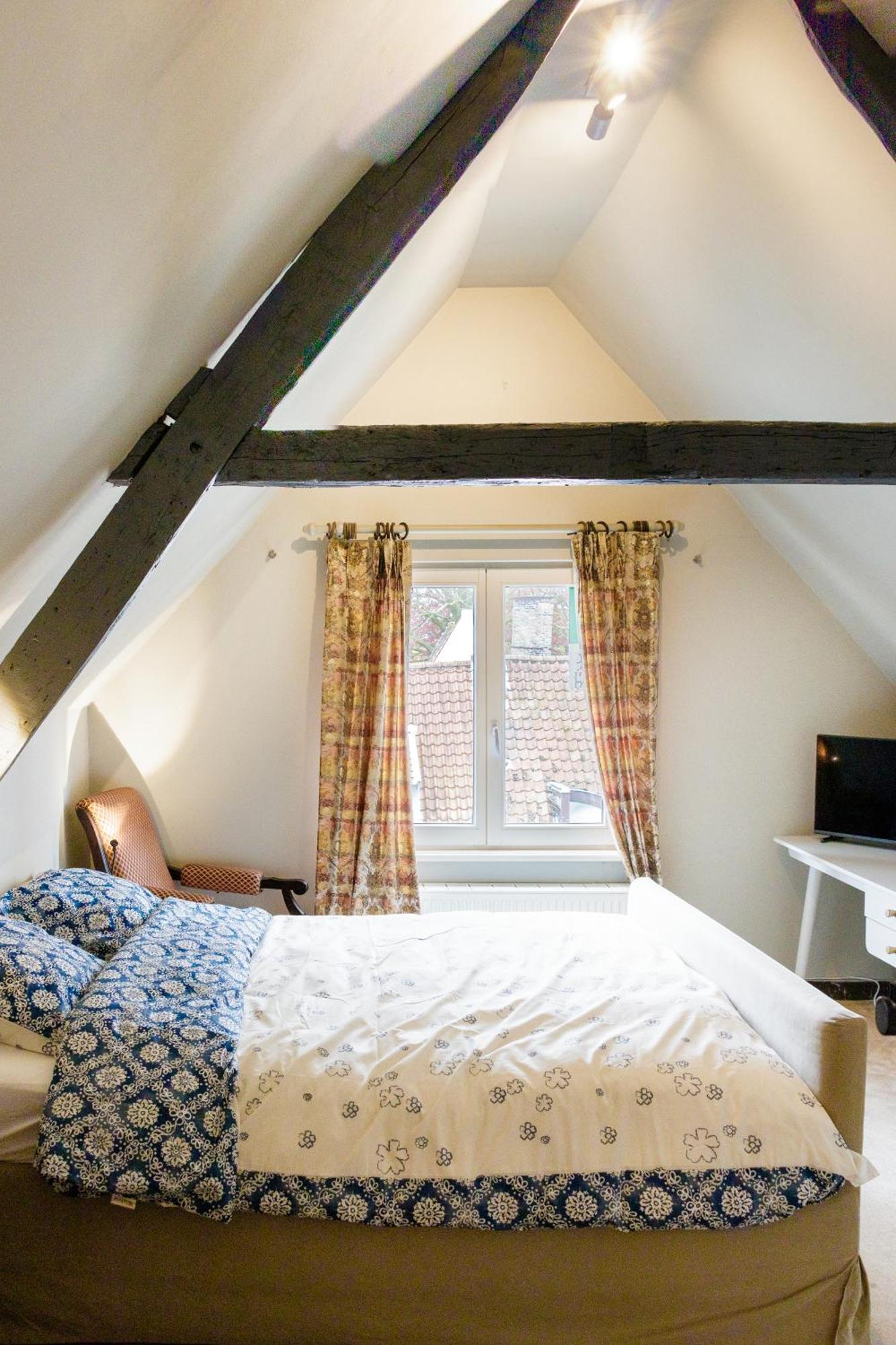 Le Nid Du Prince Brugge Bagian luar foto